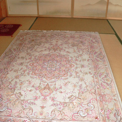 美しいタブリーズ産ペルシャ絨毯の和室/ペルシャ絨毯専門店オリエンタルムーン