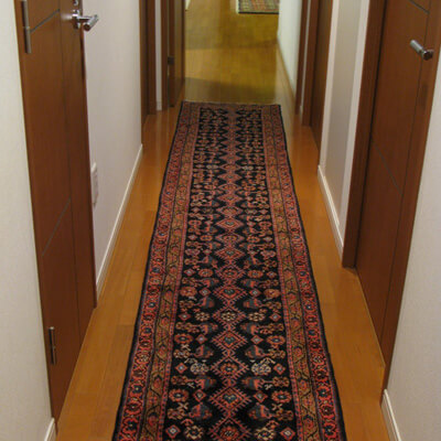 長い廊下敷きのオールド絨毯/ペルシャ絨毯専門店オリエンタルムーン