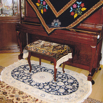 イラン、ナイン産だ円形の絨毯/ペルシャ絨毯輸入販売オリエンタルムーン